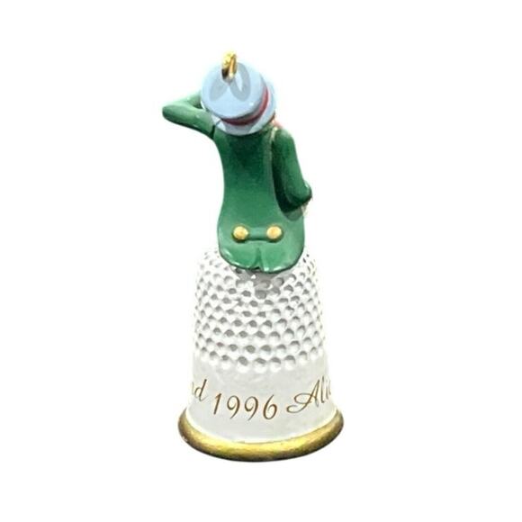 1996 Hallmark Alice in Wonderland Mad Hatter Thimble Ornament Disney Vintage - Picture 3 of 5